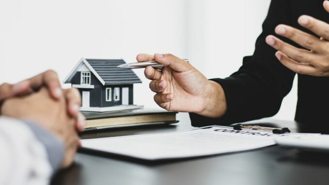 Worauf Sie bei einem Immobilienmakler achten sollten