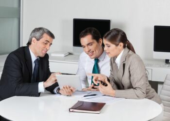 Steuerberater: Aufgabenfeld, Verdienstmöglichkeiten, Ausbildung