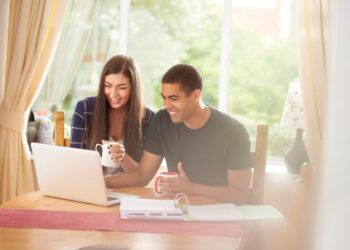 Schuldenkonsolidierung: So nutzen Sie Onlinekredite zur finanziellen Entlastung