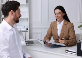 Bewerbungen: Tipps, um einen professionellen Lebenslauf für Bewerbungen zu erstellen