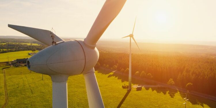 Alarmierende Bilanz ein Jahr nach Windgipfel: Deutsche Umwelthilfe und IG Metall fordern Ausbau der Windkraftproduktion in Europa