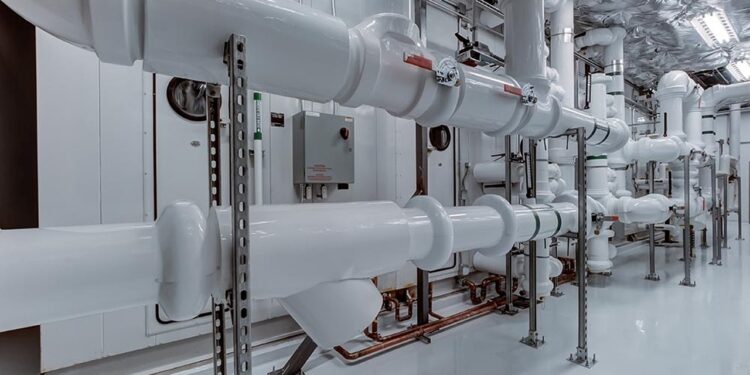 Reinigung statt Neubau – Industrieanlagen erfolgreich von PFC-Kontaminationen befreien