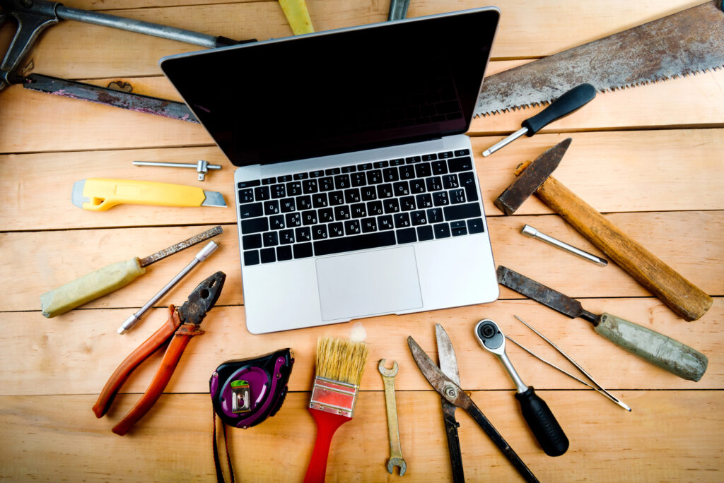 Digitalisierung im Handwerk: Moderne Tools für traditionelle Betriebe