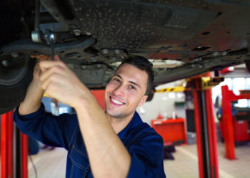 Wie sich die Rolle des Automechanikers im Laufe der Zeit verändert hat