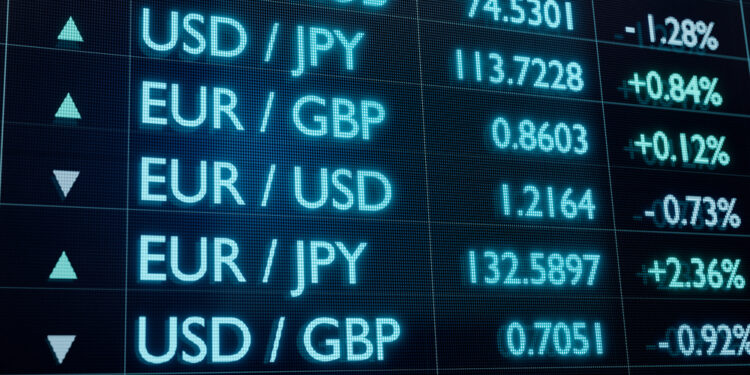 Warum eine Übergewichtung in High Yield Anleihen und eine Untergewichtung in US-Aktien derzeit ein attraktiveres Risiko-Rendite-Verhältnis bietet