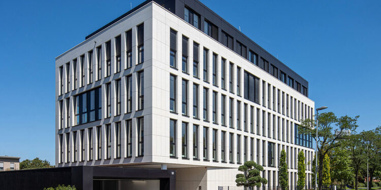 Pflege braucht Räume: Celius zieht ins Epsilon Office in Neu-Isenburg