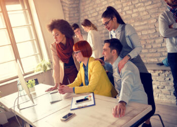 Die neue Kultur der Feedbacktransparenz – Wie 360-Grad-Feedback moderne Unternehmen verändert