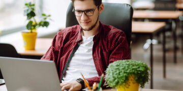 Automatisiert, präzise − und menschlich? So verändern intelligente Systeme das Marketing