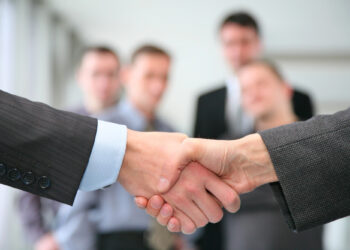 Zusammenarbeit zwischen d.u.h.Group und Intelizign